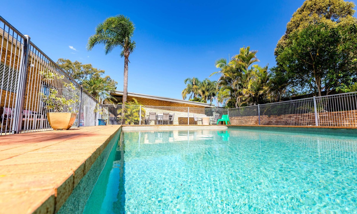 Sylvania Hotel | Abcot Inn