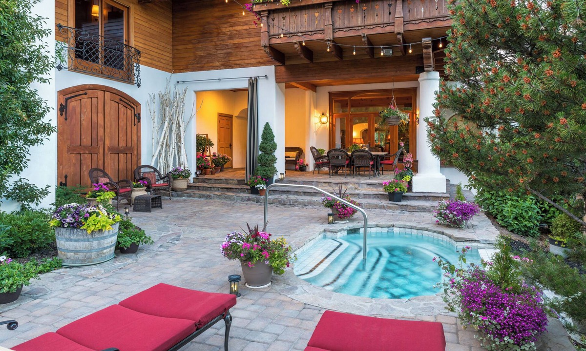 Leavenworth Bed & Breakfast | Abendblume - Adults Only