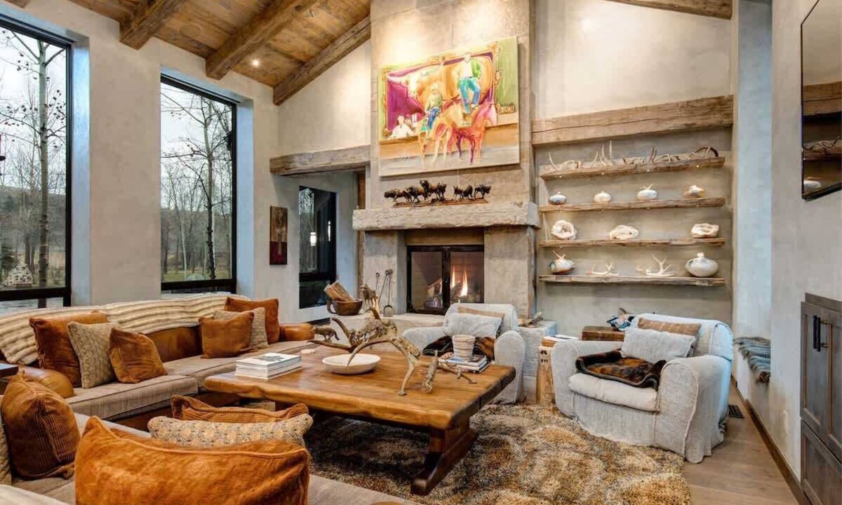 John Dodge House | Abode at Three Bears, stunning wilderness estate