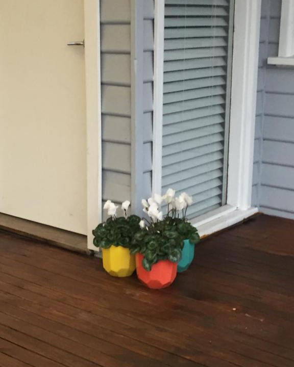 Yarraville House | ABODE ON ADENEY FREE WIFI PET FRIENDLY