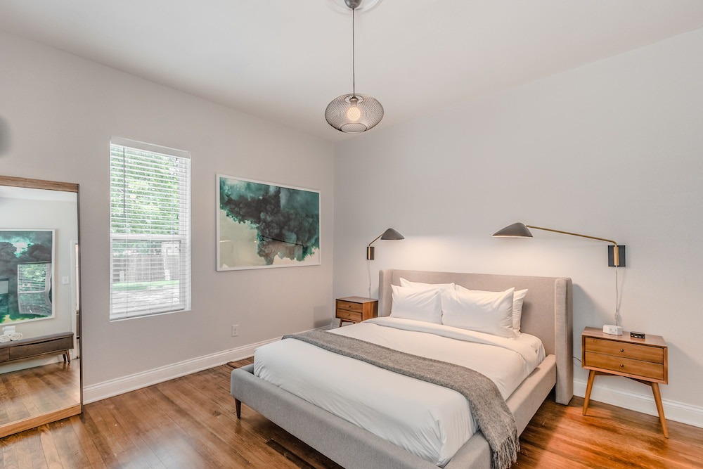 Cedars Apartment | Abode | The Cedars | Stylish 2-Bedroom