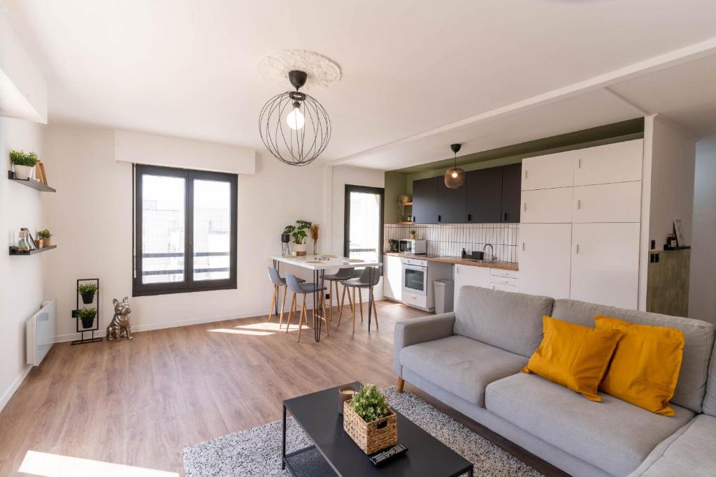 Cergy Apartment | ABONDANCE - Logement urbain, lumineux et design pour 4 pers