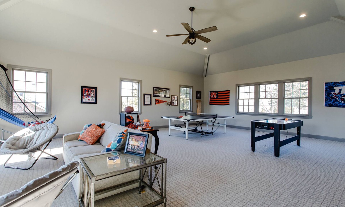 Nashville House | Above Nashville Harpeth Hills I Game Rm | Large Yard I Groups I Luxe Services