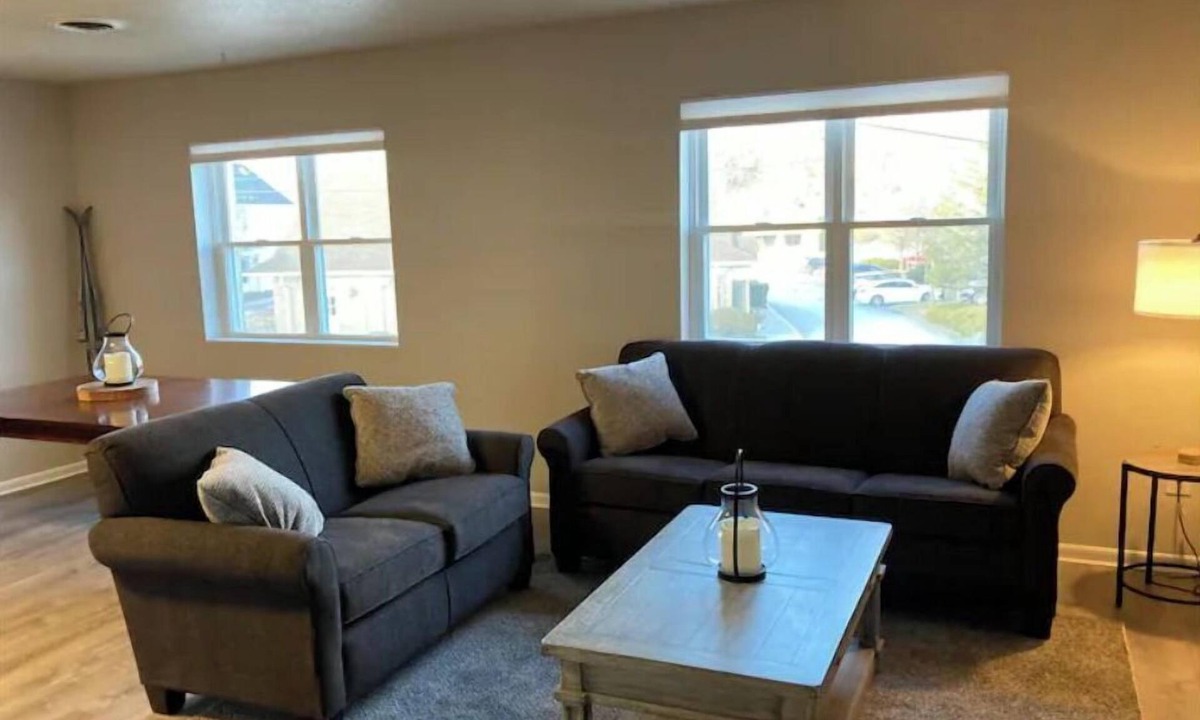 Manchester Center Apartment | Above the Mat- Downtown Apartment