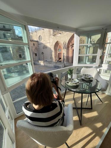 Burgos Apartment | Abrazo a la Catedral by Unique Rooms