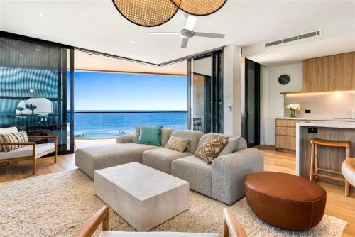 Coolum Beach House | Absolute Beachfront Luxury Apartment