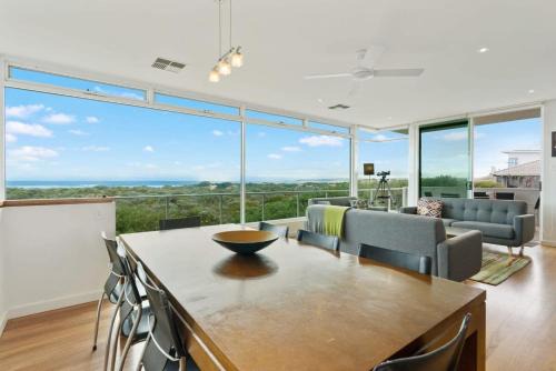 Middleton House | Absolute Luxury Beachfront - Middleton - BYO Linen