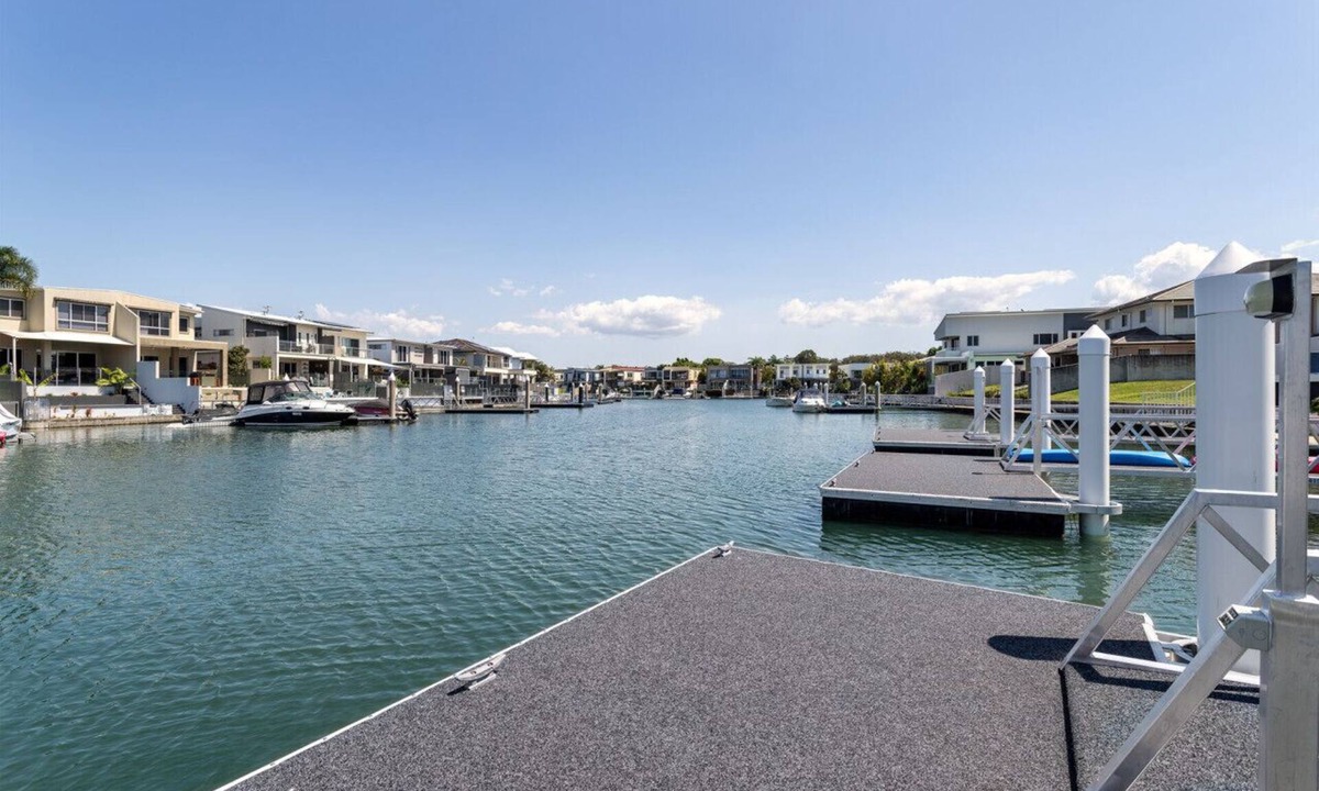 Biggera Waters House | Absolute Waterfront Elegancy