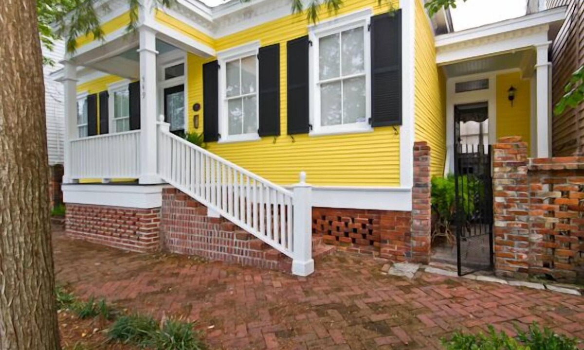 Historic District - North Cottage | Absolutely Awesome, the Captain's Cottage