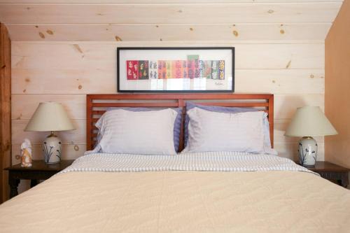 Montpelier House | Absolutely Gorgeous Vermont Cottage