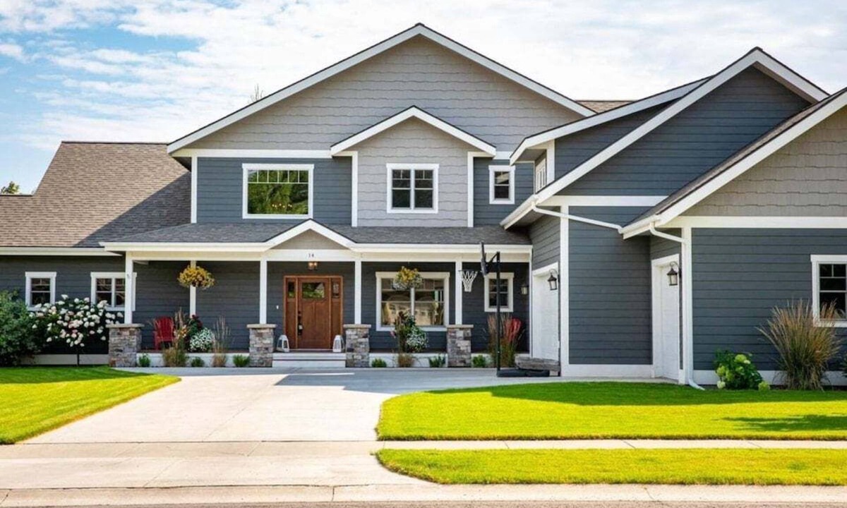 Kalispell House | Absolutely Stunning Home | 5 Bed, 3.5 Bath