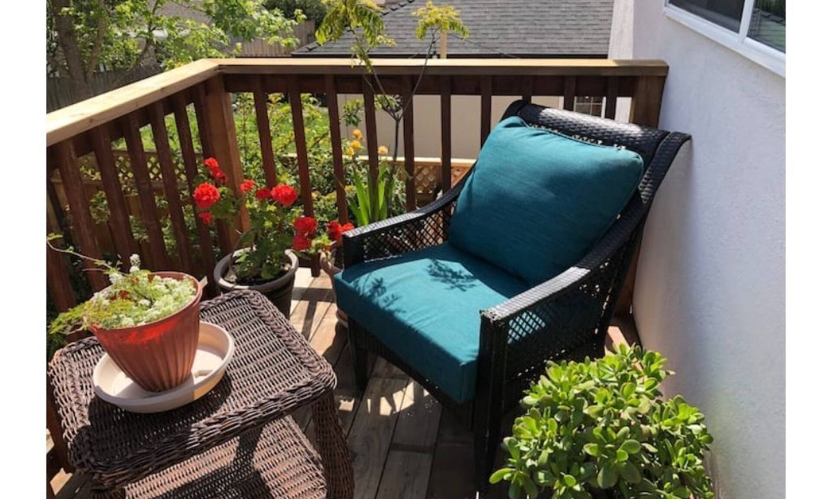 Fairview Apartment | AC Fully Loaded Studio For The Minimalist