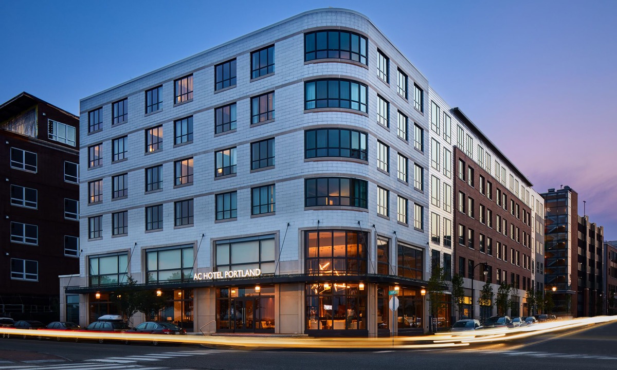 Portland Hotel | AC Hotel by Marriott Portland Downtown/Waterfront, ME