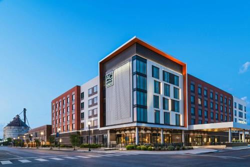 Brazos Hotel | AC Hotel by Marriott Waco Downtown