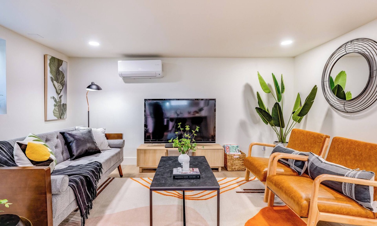 Miller Park House | AC/New Remodel/In-Unit Laundry/Cap Hill
