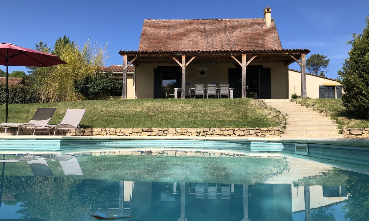 Sainte-Alvere Villa | Acacia lovely holiday.