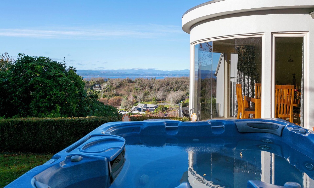 Acacia Bay Villa | ACACIA WATERS