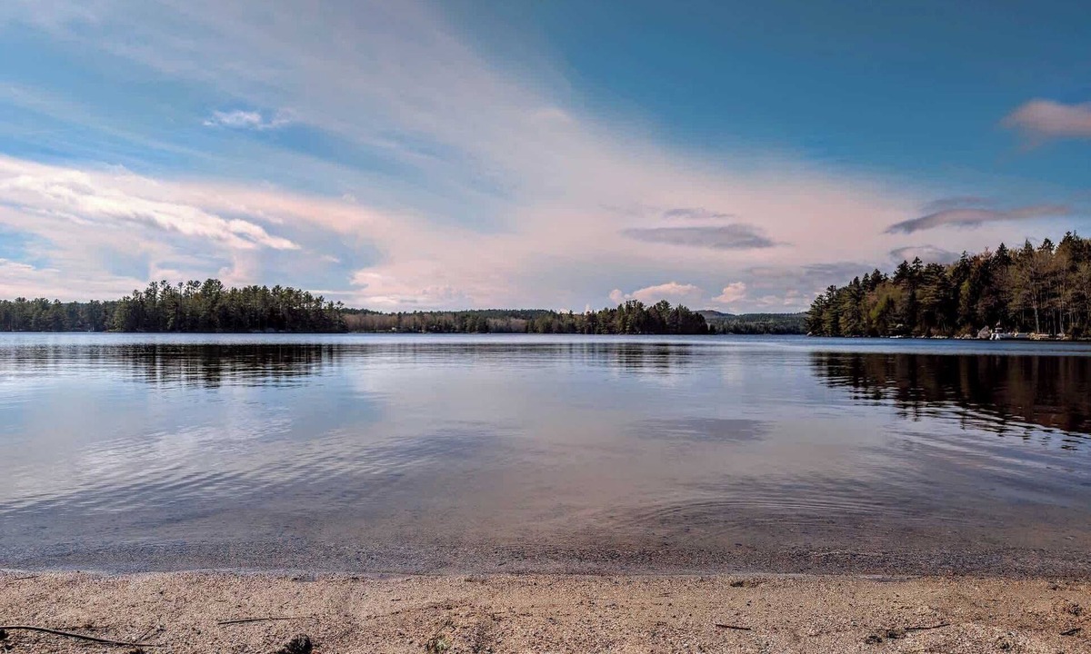 Sullivan House | Acadia Sunset Cabin: Pond, Beach & Firepit
