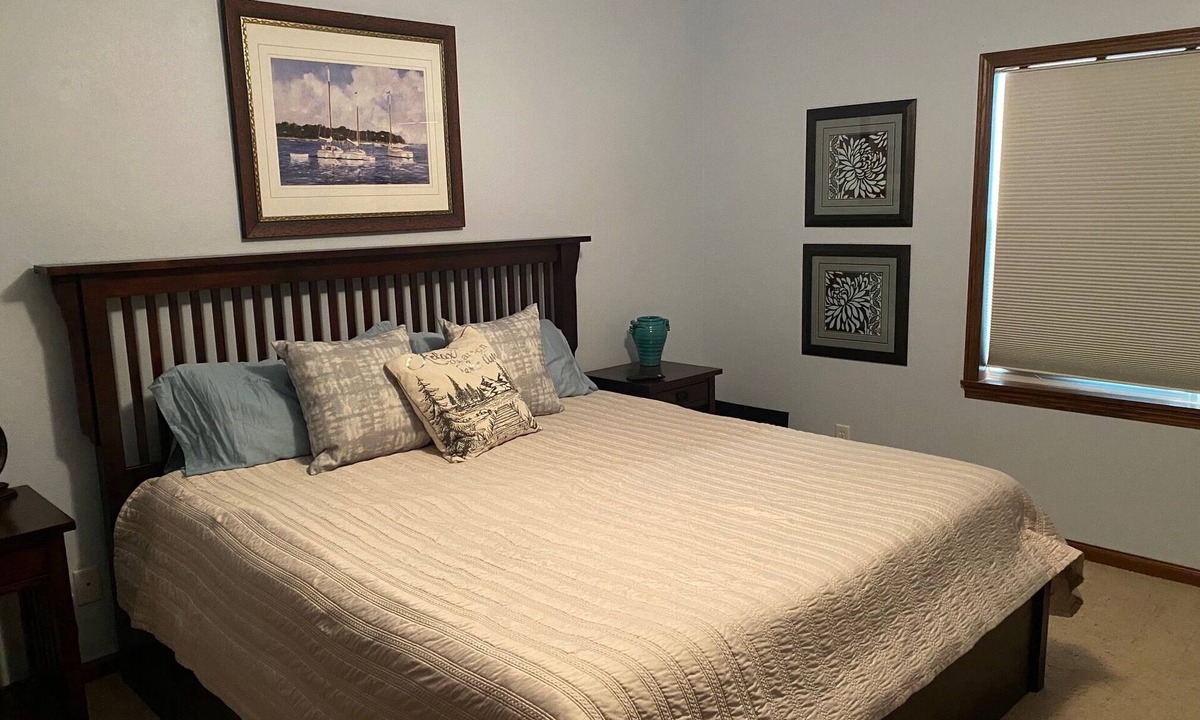 Moravia House | Access to all that Rathbun Lake has to offer