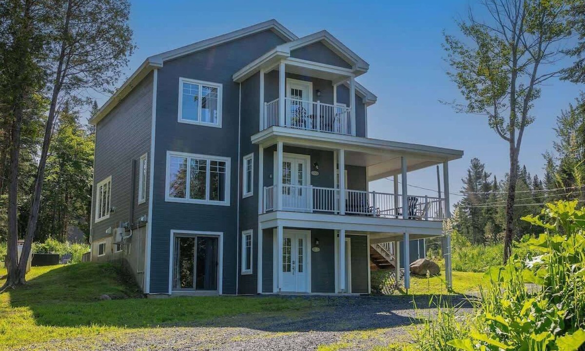 Stanstead Township Ski Chalet | Access to Lake Memphremagog - Spa - Constellation