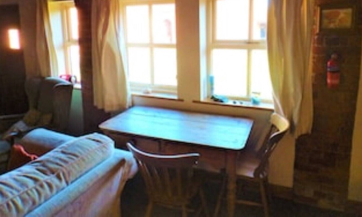 Scawton House | Accessible Cottages In Farm Setting - Williow cottage