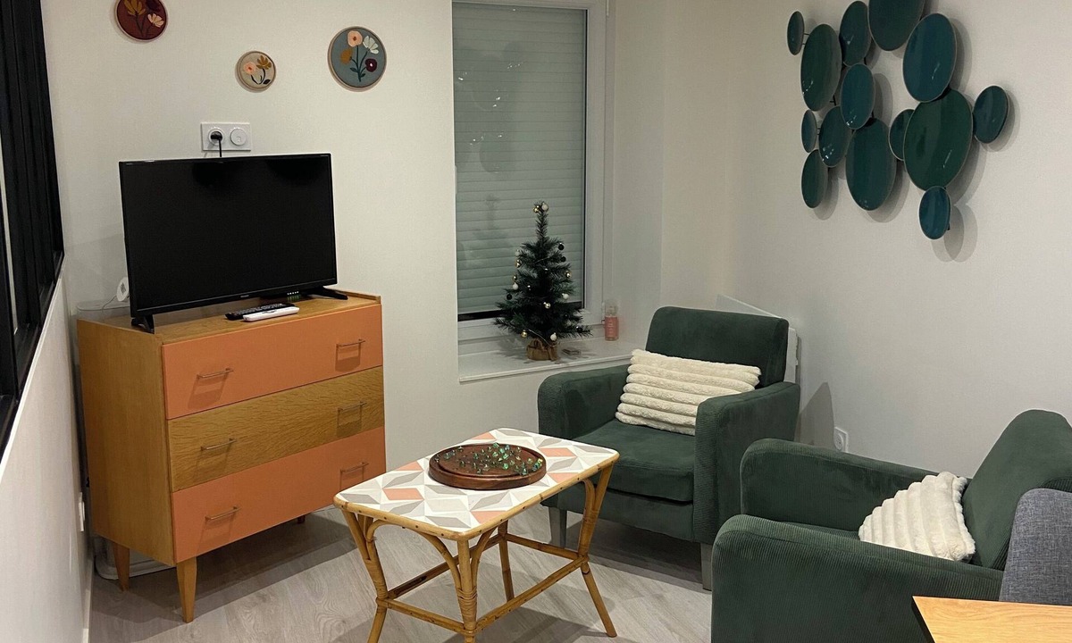 Aix-les-Bains City Center Apartment | Accommodation 2 minutes from the Chevalley Spa