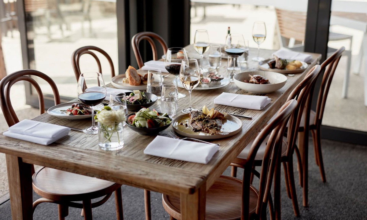 Curlewis Hotel | Accommodation at Curlewis