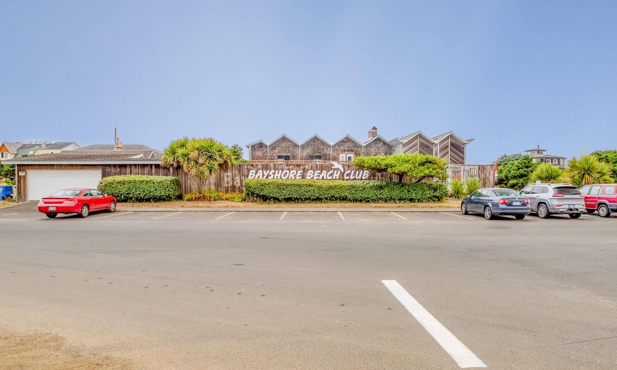 Bayshore House | ACE Cabin