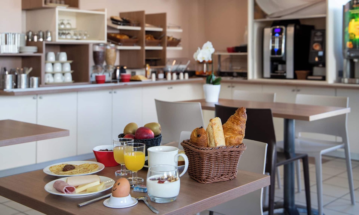 Clermont-Ferrand Hotel | Ace Hotel Clermont-Ferrand La Pardieu