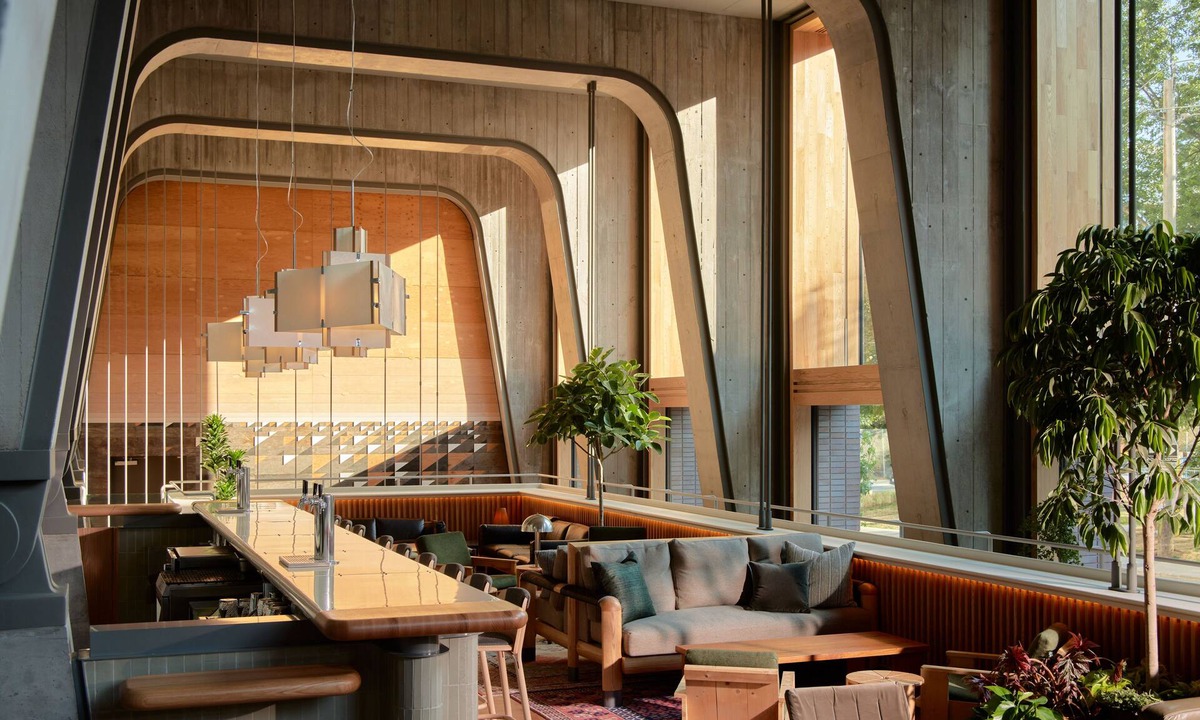 Fashion District Hotel | Ace Hotel Toronto
