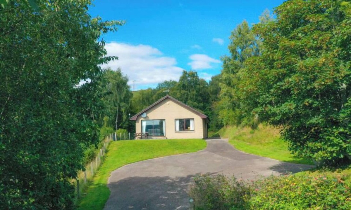 Lewiston House | Achmony Number 10 by Interhome