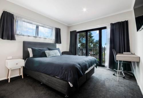 Papatoetoe Hotel | ACL Studio Units