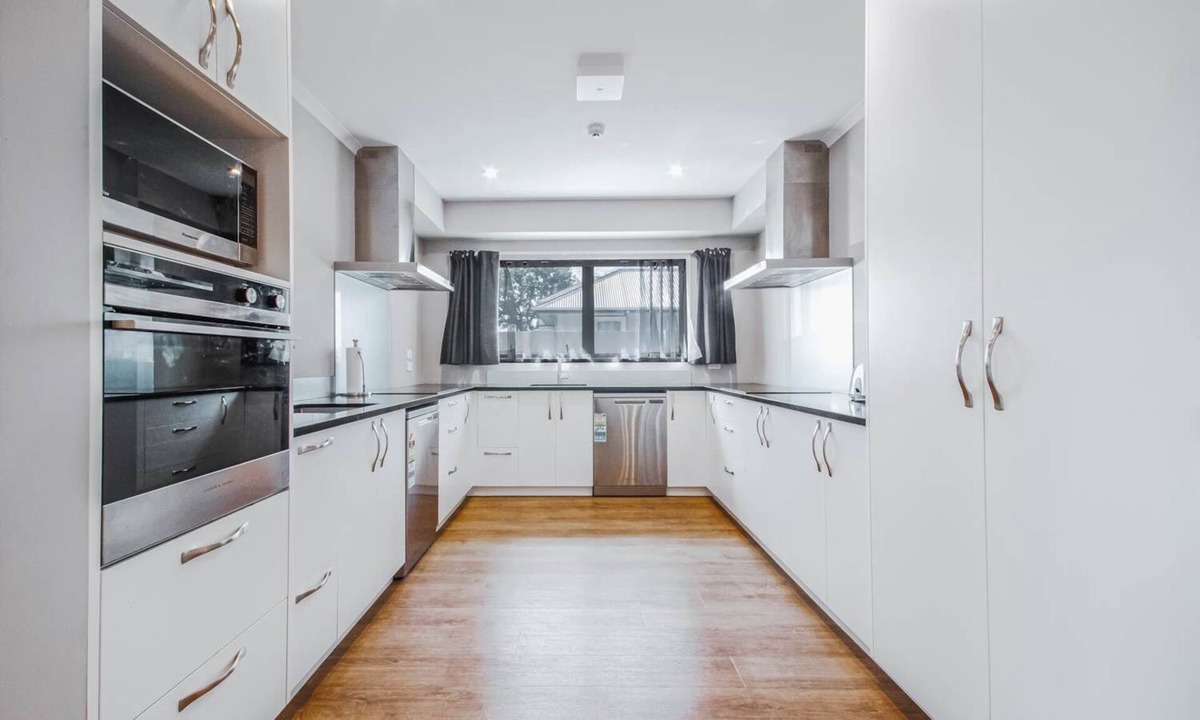 Papatoetoe Hotel | ACL Studio Units