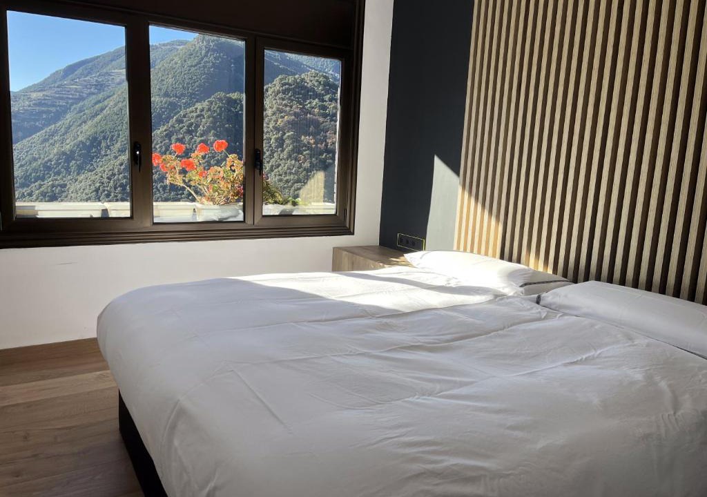 Sant Julia de Loria Apartment | Acojedor, nuevo y espacioso piso en Sant Julia de Loria