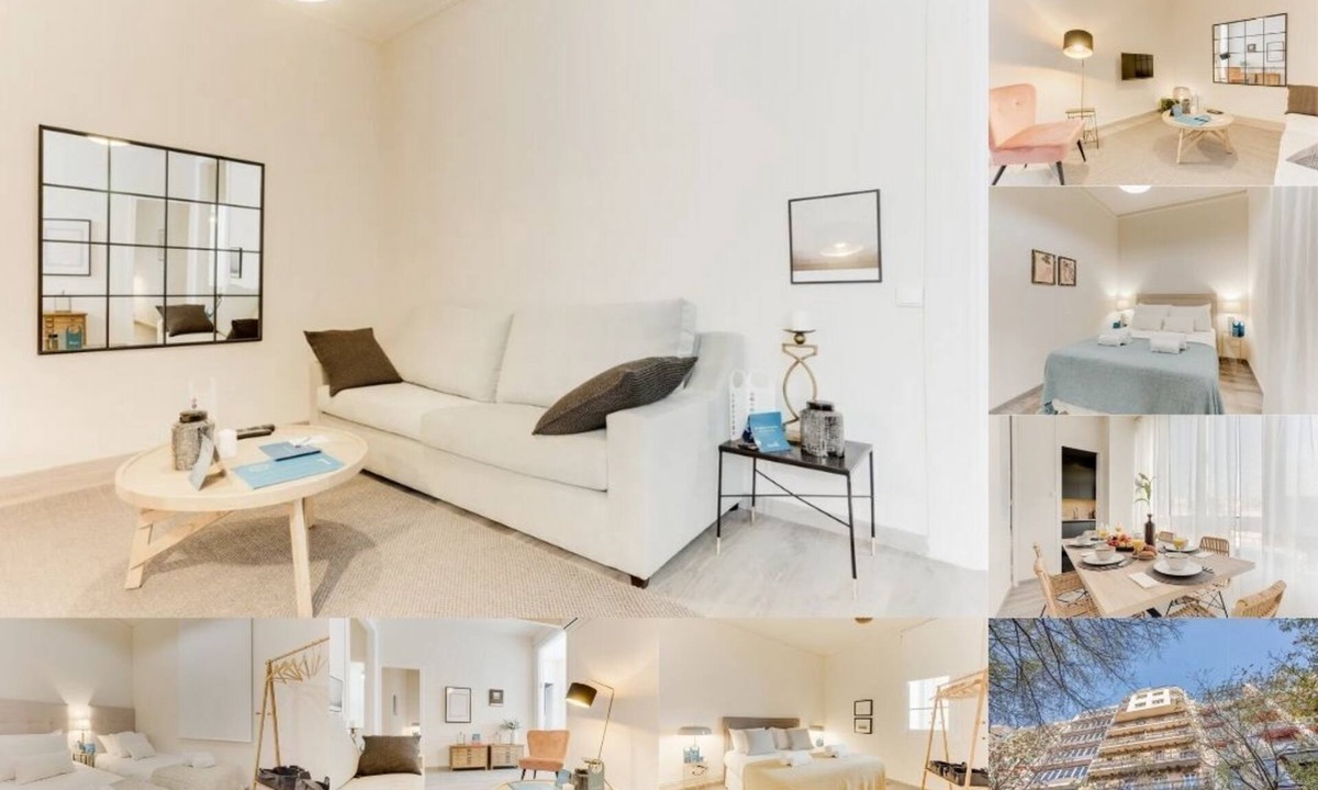 La Nova Esquerra de l'Eixample Apartment | Acomodis Apartments - Cozy 8-bedroom GroupFlat 4-Baths Barcelona Eixample 16 ppl