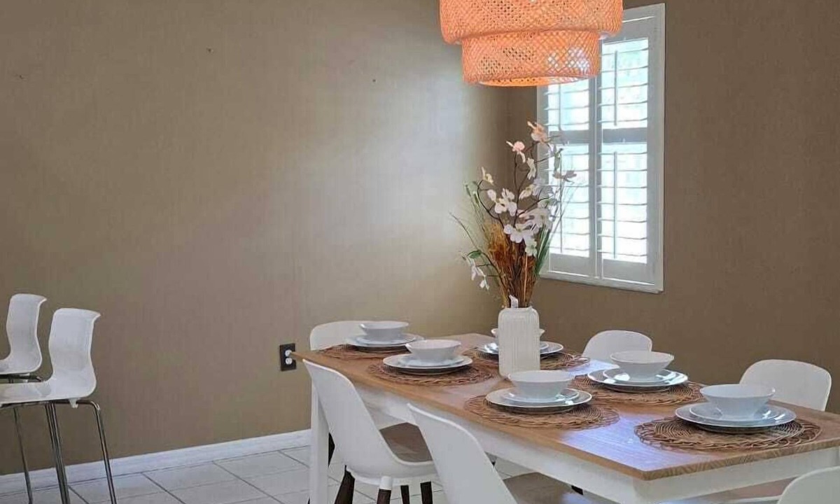 Sunrise House | Across From Sawgrass Mall, Next to Emerant Bank Arena
