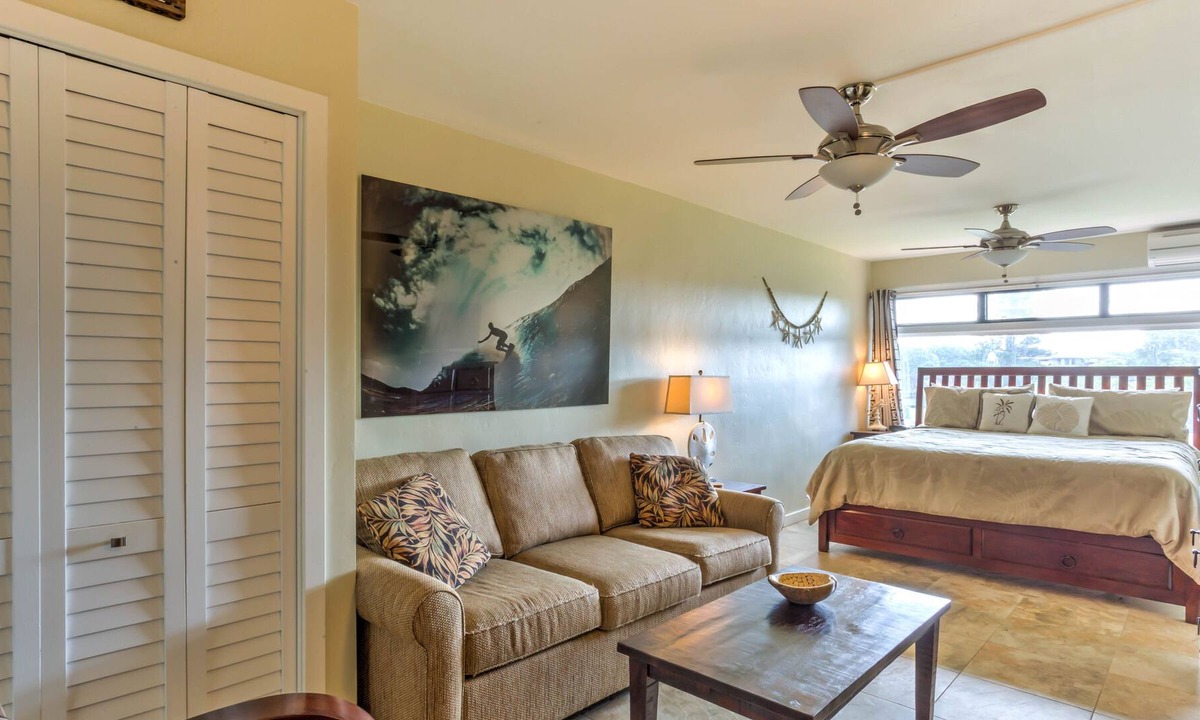 Poipu Condo | Across the street from beach