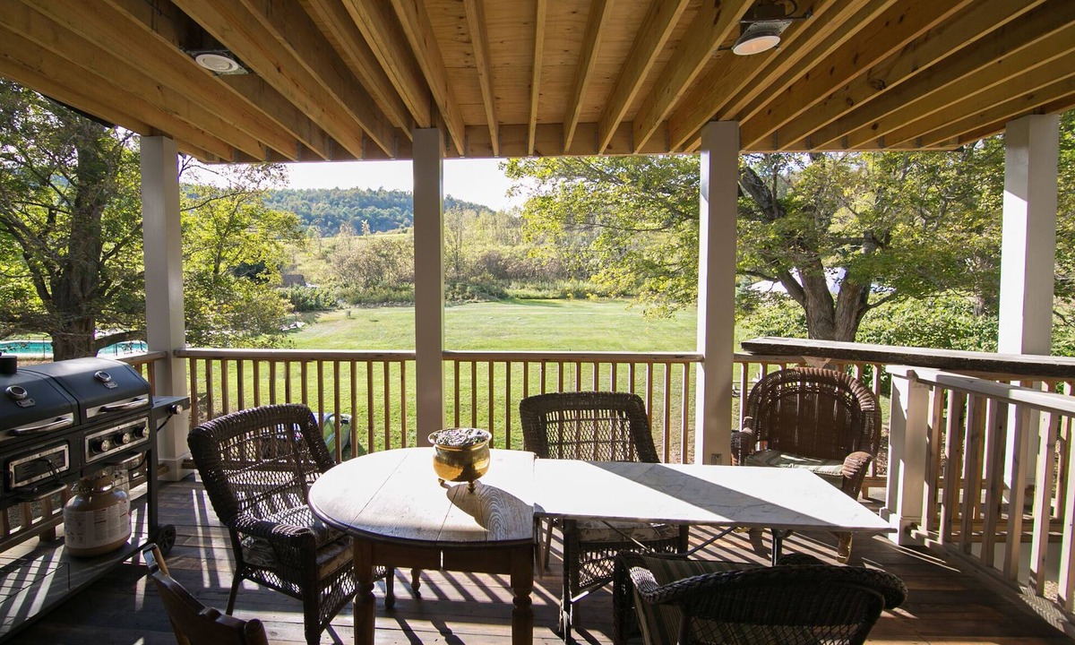 Milford Apartment | Across the Street from Cooperstown Dreams Park