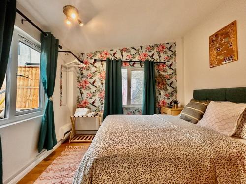 North Acton House | Acton Elizabeth Line