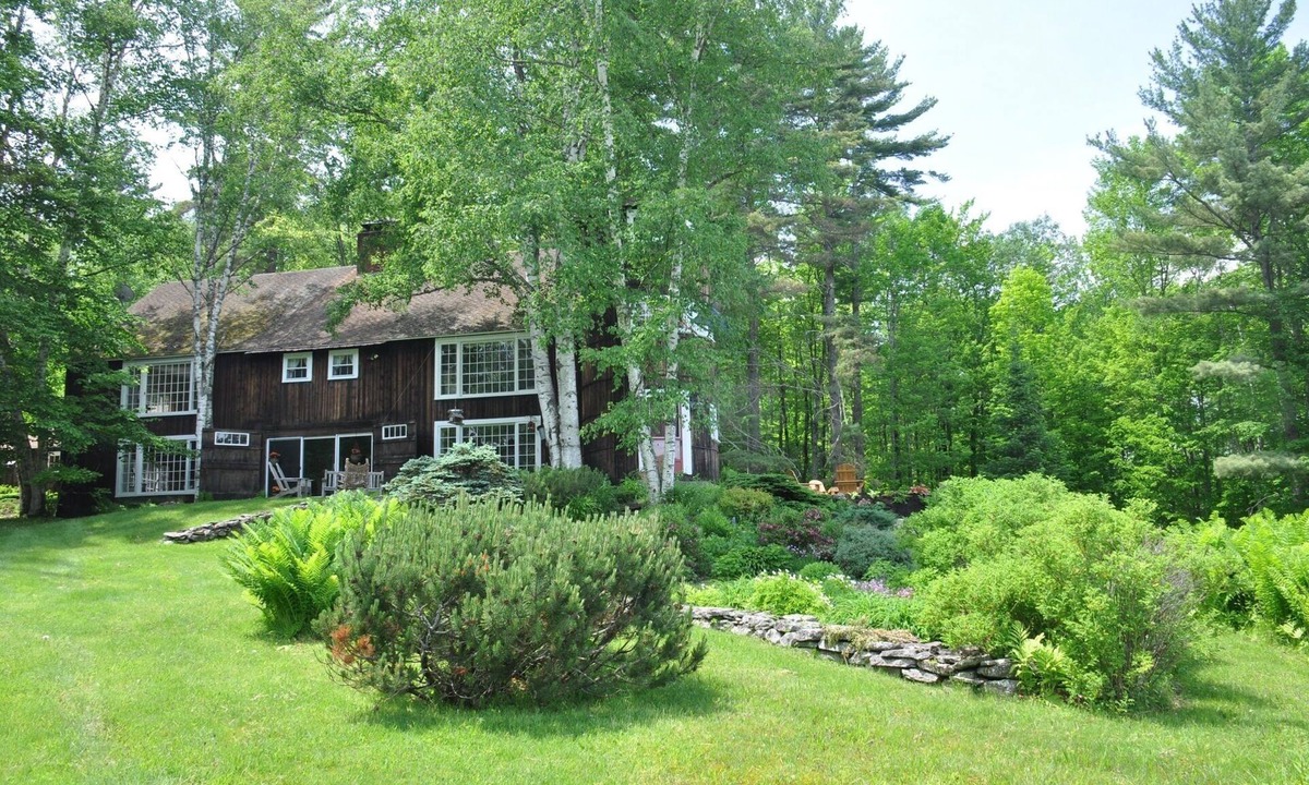 Sugar Hill House | Actress Bette Davis' former mountain lodge. spacious, enchanting!