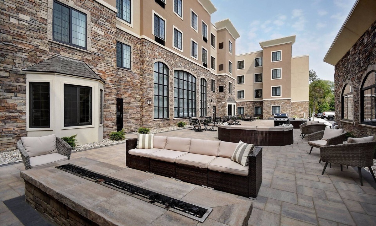Holland Apartment | ADA Suite w/Roll in Shower | Breakfast Included