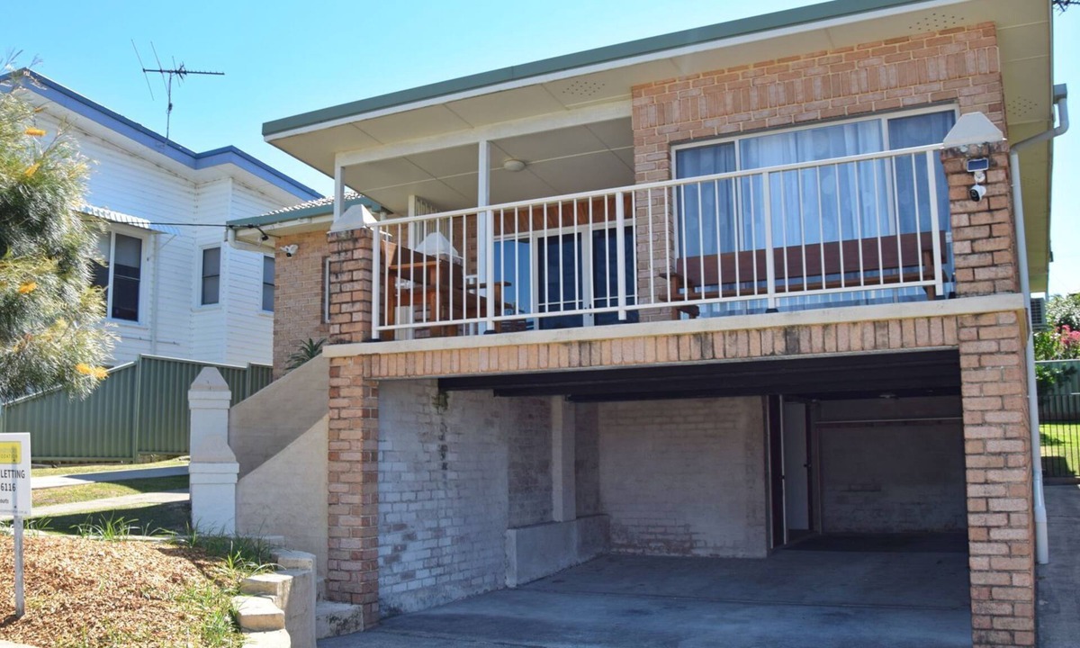 South West Rocks House | Adaco's '19 On Sturt'