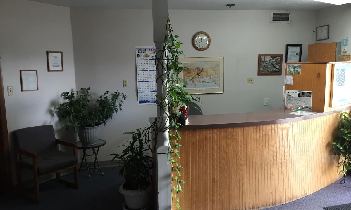 Adair Hotel | Adair Budget Inn