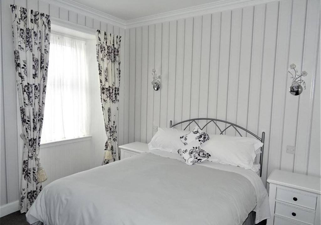 Perth House | Adam Guest House