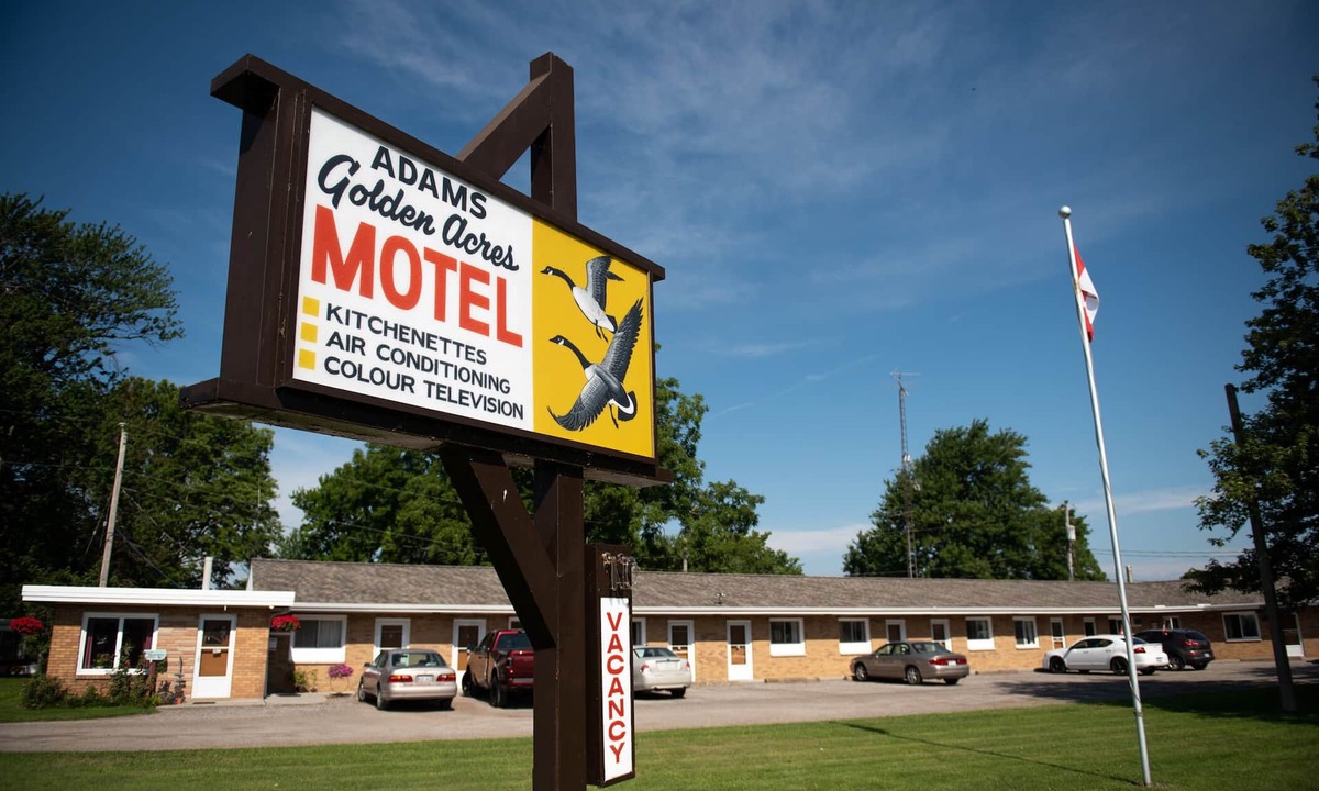 Ruthven Hotel | Adams Golden Acres Motel