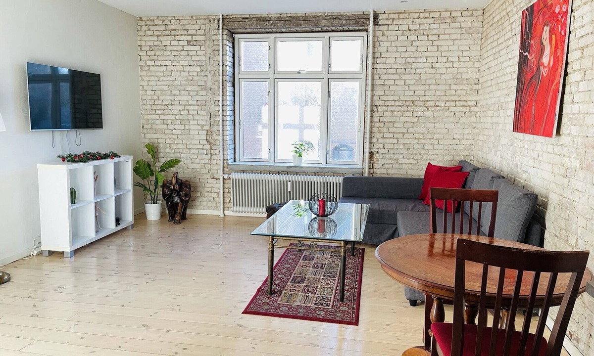 Aalborg Apartment | aday - Central cozy and bright apartment