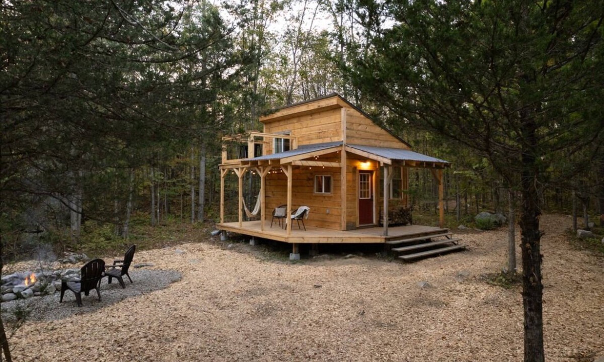 Tweed Cabin | Addys cabin in the trees