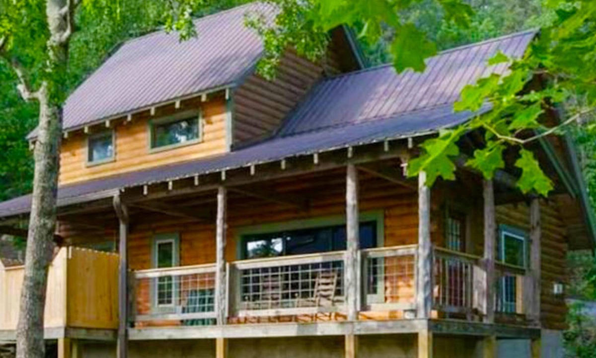 Townsend Cabin | Adelaide's Den 2 Bedroom Cabin by RedAwning