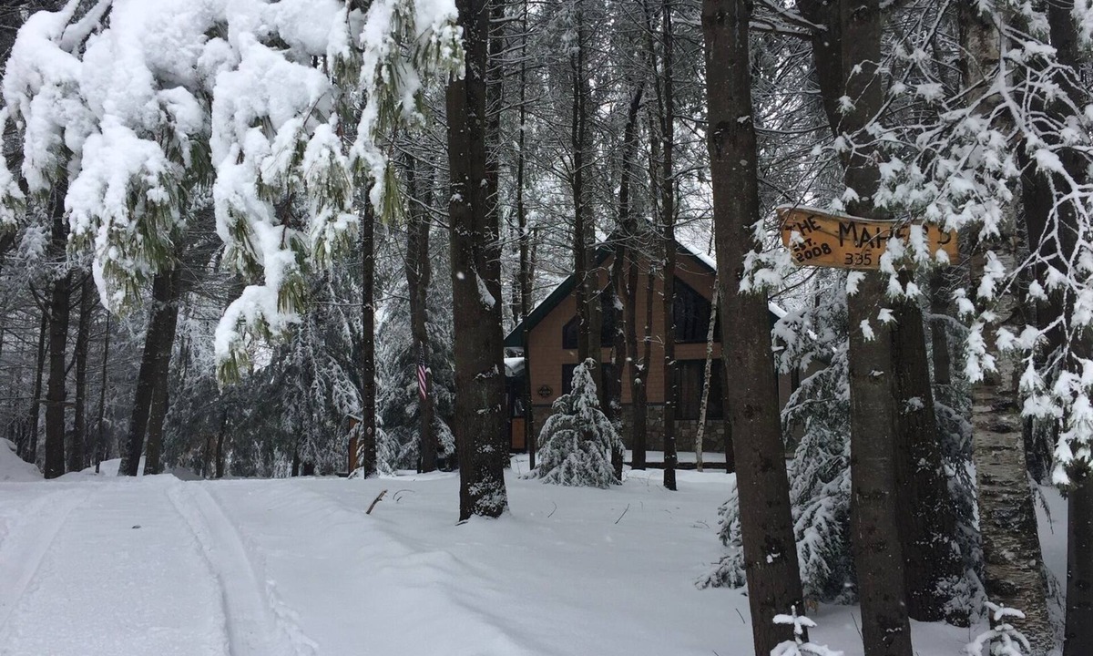 Athol Cabin | Adirondack Cabin Getaway!
