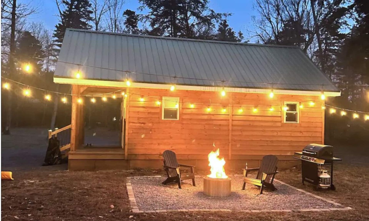 Cold Brook Cabin | Adirondack Cabin, Private Hiking trail, Fishing, FirePit, Pet, BBQ